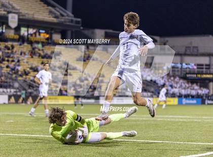 Thumbnail 1 in St. Ignatius vs. St. Charles (OHSAA Division I Final) photogallery.