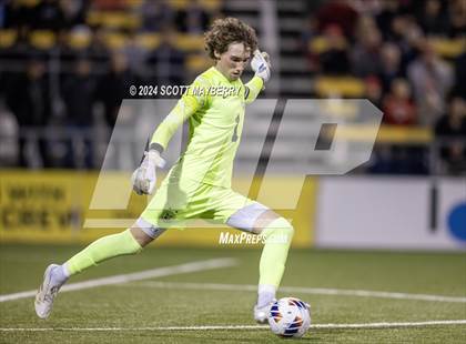 Thumbnail 1 in St. Ignatius vs. St. Charles (OHSAA Division I Final) photogallery.