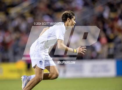 Thumbnail 2 in St. Ignatius vs. St. Charles (OHSAA Division I Final) photogallery.