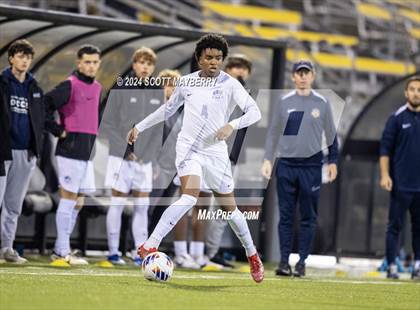 Thumbnail 3 in St. Ignatius vs. St. Charles (OHSAA Division I Final) photogallery.