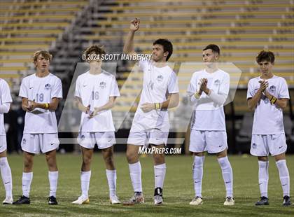 Thumbnail 2 in St. Ignatius vs. St. Charles (OHSAA Division I Final) photogallery.