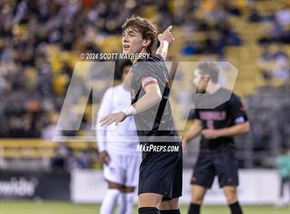 Thumbnail 3 in St. Ignatius vs. St. Charles (OHSAA Division I Final) photogallery.