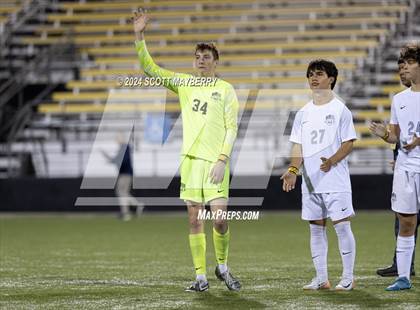Thumbnail 2 in St. Ignatius vs. St. Charles (OHSAA Division I Final) photogallery.
