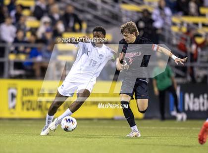 Thumbnail 2 in St. Ignatius vs. St. Charles (OHSAA Division I Final) photogallery.