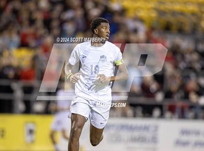 Thumbnail 3 in St. Ignatius vs. St. Charles (OHSAA Division I Final) photogallery.
