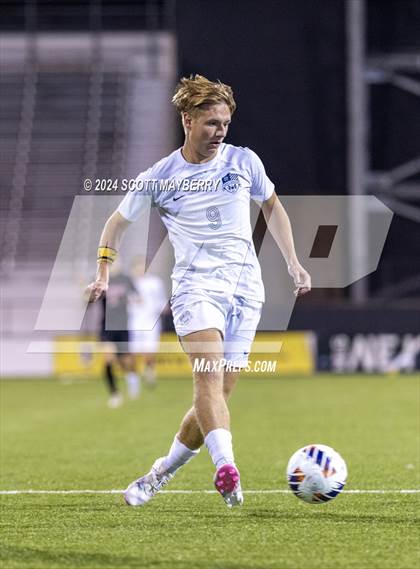 Thumbnail 2 in St. Ignatius vs. St. Charles (OHSAA Division I Final) photogallery.