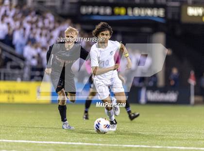 Thumbnail 3 in St. Ignatius vs. St. Charles (OHSAA Division I Final) photogallery.