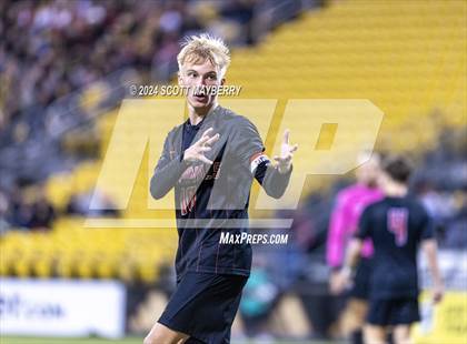 Thumbnail 2 in St. Ignatius vs. St. Charles (OHSAA Division I Final) photogallery.