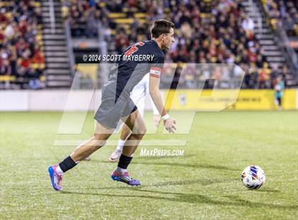 Thumbnail 1 in St. Ignatius vs. St. Charles (OHSAA Division I Final) photogallery.
