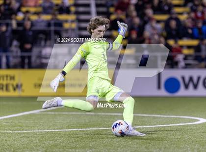 Thumbnail 1 in St. Ignatius vs. St. Charles (OHSAA Division I Final) photogallery.