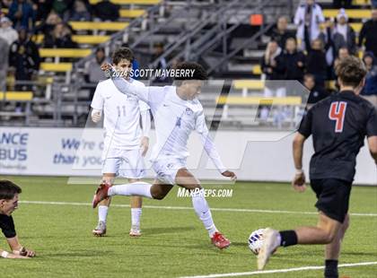 Thumbnail 2 in St. Ignatius vs. St. Charles (OHSAA Division I Final) photogallery.