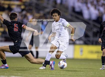 Thumbnail 3 in St. Ignatius vs. St. Charles (OHSAA Division I Final) photogallery.