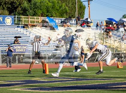 Thumbnail 3 in JV: St. Francis @ Notre Dame (SO) photogallery.
