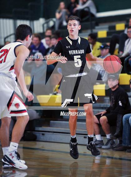 Thumbnail 2 in Scottsdale Christian Academy vs Verrado (Horizon Holiday Hoops) photogallery.
