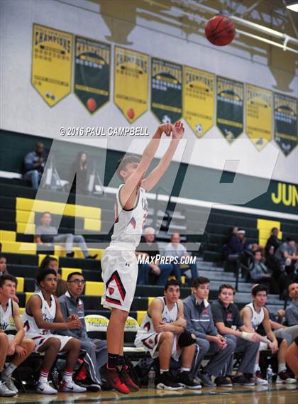 Thumbnail 3 in Scottsdale Christian Academy vs Verrado (Horizon Holiday Hoops) photogallery.
