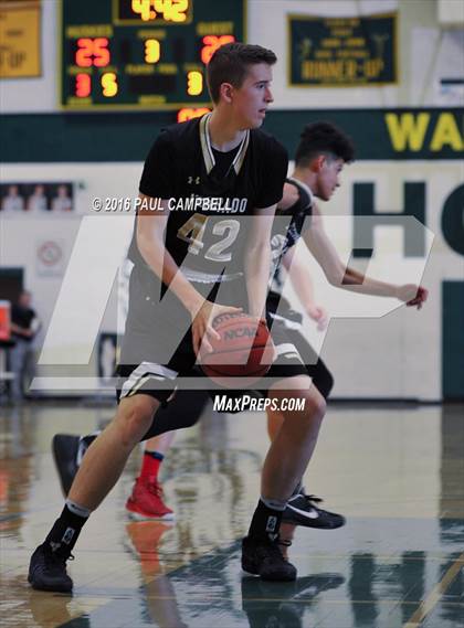 Thumbnail 2 in Scottsdale Christian Academy vs Verrado (Horizon Holiday Hoops) photogallery.