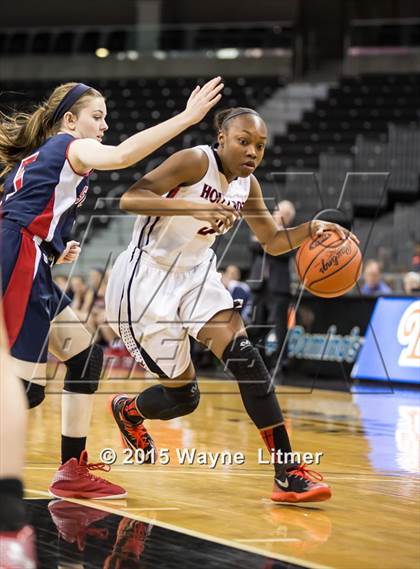 Thumbnail 2 in St. Henry vs Holmes (KHSAA 9th Region Tournament) photogallery.