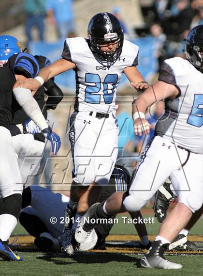 Thumbnail 1 in Hutchinson vs. East (KSHSAA 6A Final) photogallery.