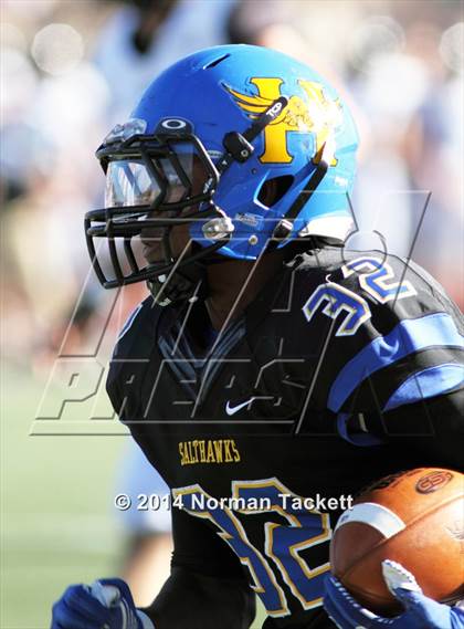 Thumbnail 3 in Hutchinson vs. East (KSHSAA 6A Final) photogallery.
