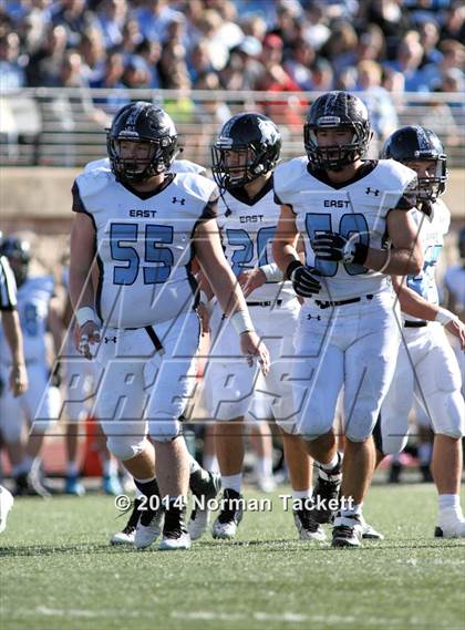Thumbnail 1 in Hutchinson vs. East (KSHSAA 6A Final) photogallery.