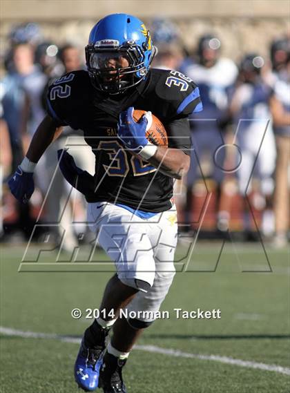 Thumbnail 1 in Hutchinson vs. East (KSHSAA 6A Final) photogallery.