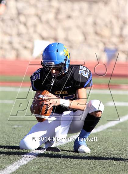 Thumbnail 3 in Hutchinson vs. East (KSHSAA 6A Final) photogallery.