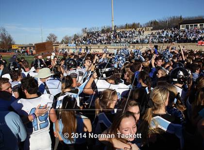 Thumbnail 1 in Hutchinson vs. East (KSHSAA 6A Final) photogallery.