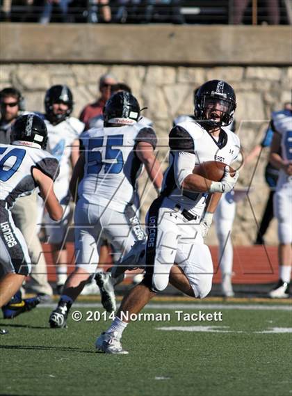Thumbnail 1 in Hutchinson vs. East (KSHSAA 6A Final) photogallery.