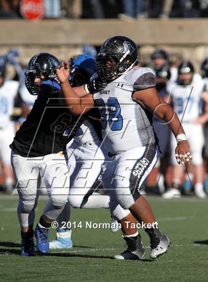 Thumbnail 3 in Hutchinson vs. East (KSHSAA 6A Final) photogallery.