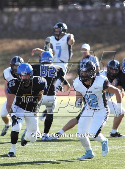 Thumbnail 3 in Hutchinson vs. East (KSHSAA 6A Final) photogallery.