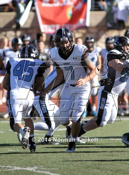 Thumbnail 1 in Hutchinson vs. East (KSHSAA 6A Final) photogallery.