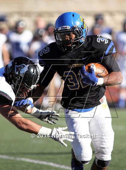 Thumbnail 3 in Hutchinson vs. East (KSHSAA 6A Final) photogallery.