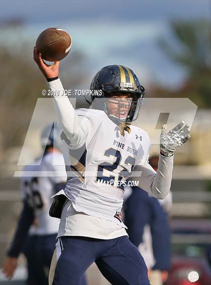 Thumbnail 1 in Pine Bush vs. Monroe-Woodbury (Section 9 Class AA Semifinal ) photogallery.