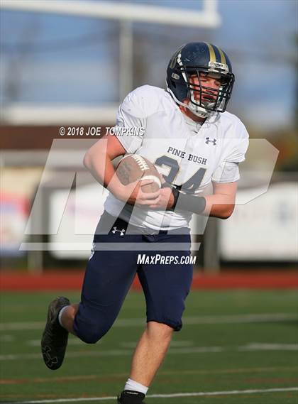 Thumbnail 2 in Pine Bush vs. Monroe-Woodbury (Section 9 Class AA Semifinal ) photogallery.