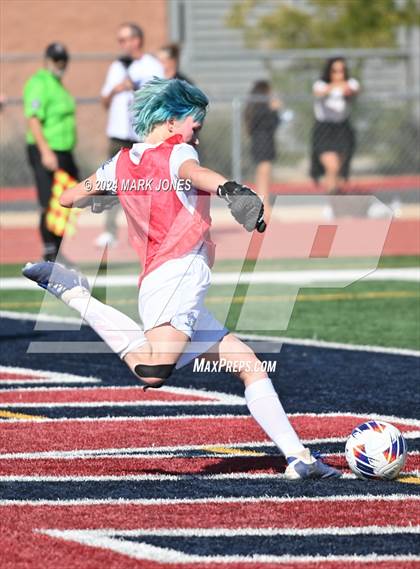 Thumbnail 3 in Gilbert Christian vs. Safford (AIA 3A Final) photogallery.