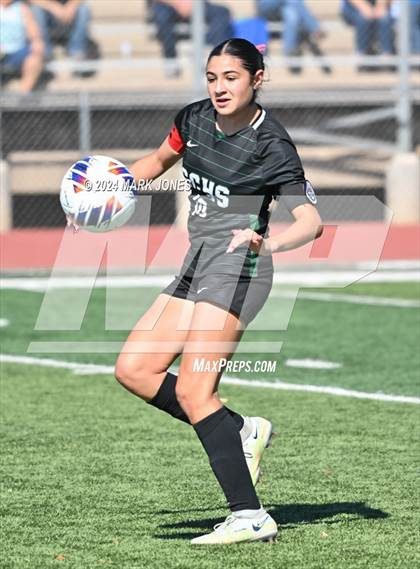 Thumbnail 3 in Gilbert Christian vs. Safford (AIA 3A Final) photogallery.