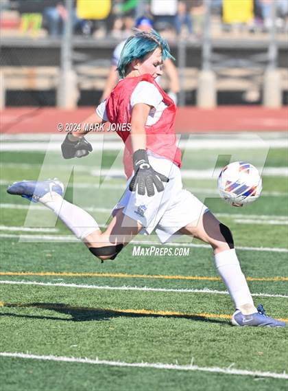 Thumbnail 3 in Gilbert Christian vs. Safford (AIA 3A Final) photogallery.