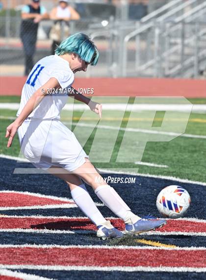 Thumbnail 1 in Gilbert Christian vs. Safford (AIA 3A Final) photogallery.
