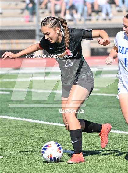 Thumbnail 3 in Gilbert Christian vs. Safford (AIA 3A Final) photogallery.