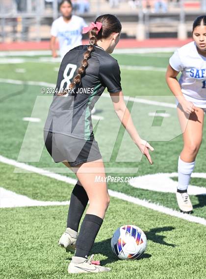 Thumbnail 3 in Gilbert Christian vs. Safford (AIA 3A Final) photogallery.