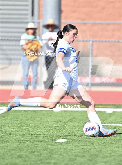 Thumbnail 2 in Gilbert Christian vs. Safford (AIA 3A Final) photogallery.