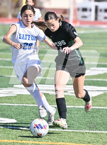 Thumbnail 3 in Gilbert Christian vs. Safford (AIA 3A Final) photogallery.