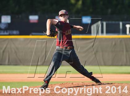 Thumbnail 2 in Lassiter vs. Johns Creek (GHSA Round 2 Playoff) photogallery.