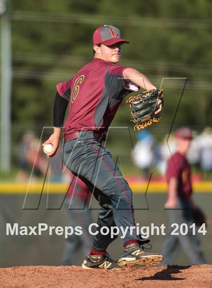 Thumbnail 1 in Lassiter vs. Johns Creek (GHSA Round 2 Playoff) photogallery.