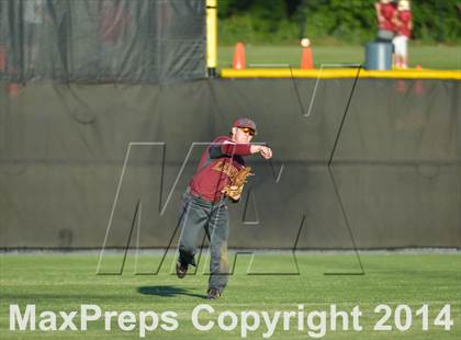 Thumbnail 2 in Lassiter vs. Johns Creek (GHSA Round 2 Playoff) photogallery.