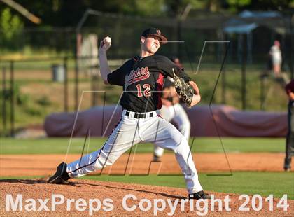Thumbnail 2 in Lassiter vs. Johns Creek (GHSA Round 2 Playoff) photogallery.