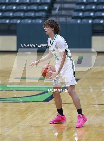 Thumbnail 2 in JV: Gary @ Tatum photogallery.