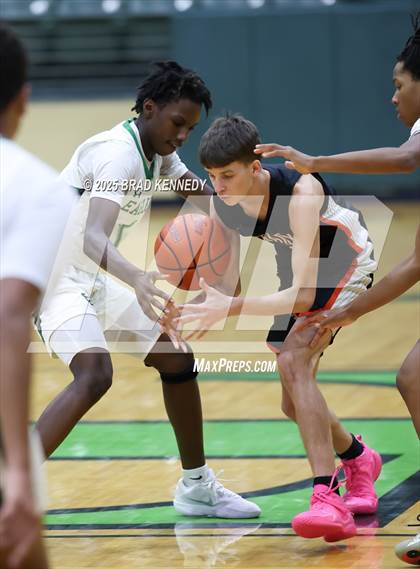 Thumbnail 1 in JV: Gary @ Tatum photogallery.