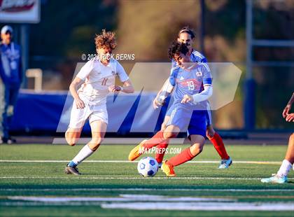 Thumbnail 3 in Grand Oaks @ Oak Ridge (Battle of the Oaks) photogallery.