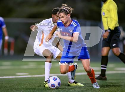 Thumbnail 3 in Grand Oaks @ Oak Ridge (Battle of the Oaks) photogallery.
